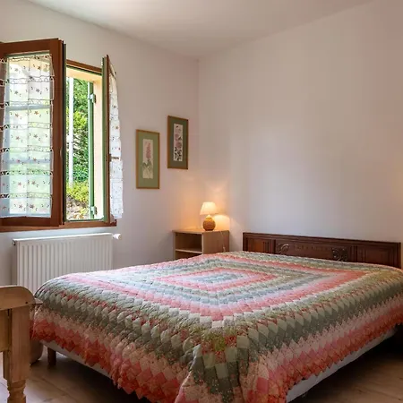 Le Tapis A